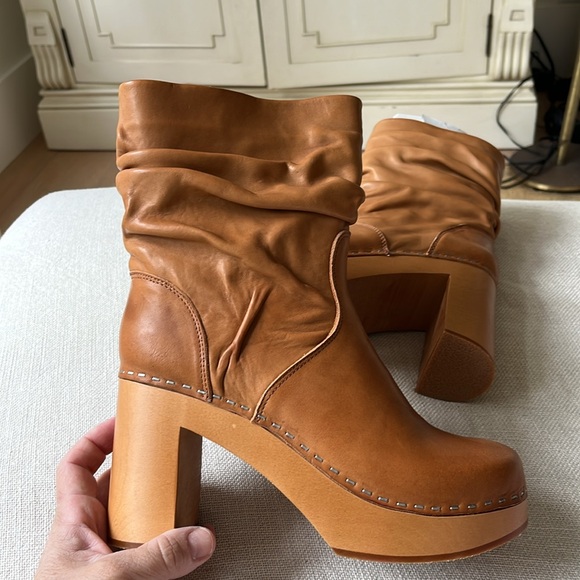 Swedish Hasbeens NWT Wrinkled Pull On Camel Boot Super Fun Great Style ❤️🌈 - Picture 4 of 14